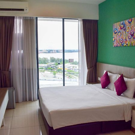 D'Wharf Hotel & Serviced Residence Port Dickson Bagian luar foto