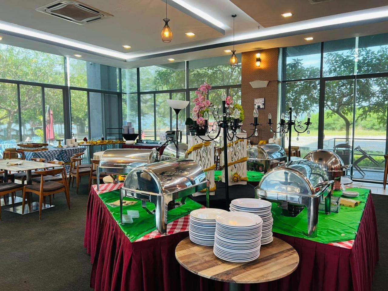 D'Wharf Hotel & Serviced Residence Port Dickson Bagian luar foto