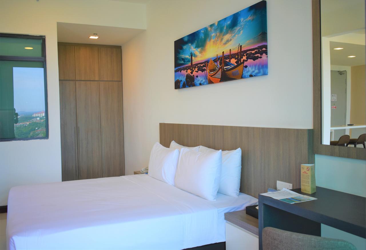D'Wharf Hotel & Serviced Residence Port Dickson Bagian luar foto